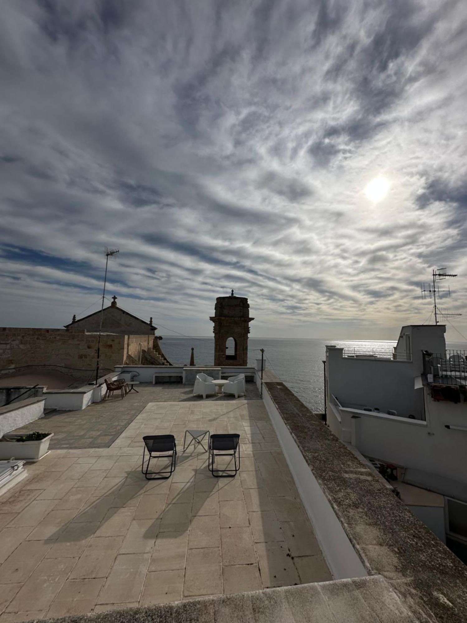 Casa Vacanze San Salvatore Centro Storico Monopoli Exterior foto